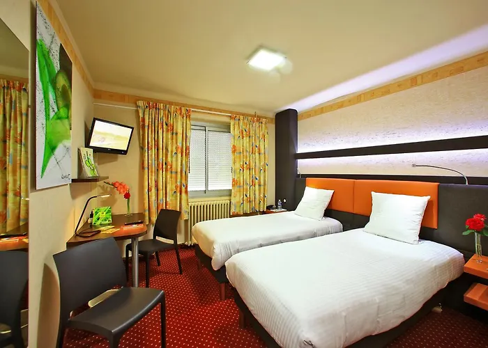 Le Point Du Jour Hotel La Roche-sur-Yon